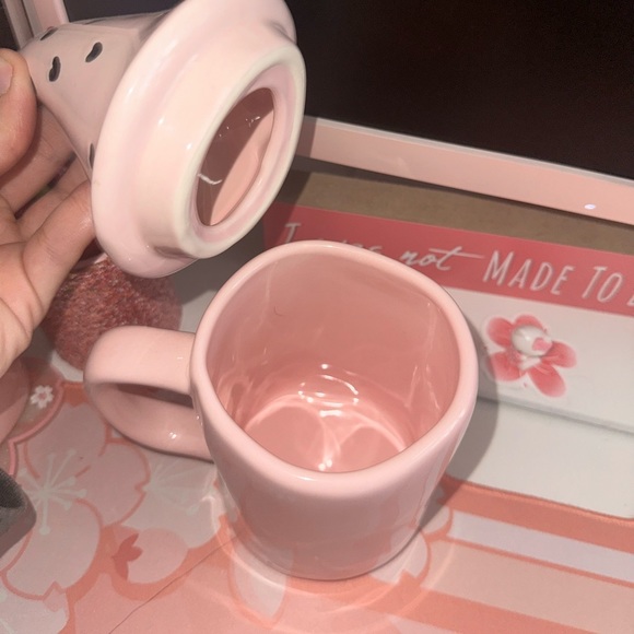 Soulmate pink gnome Rae dun coffee cup - Picture 3 of 4